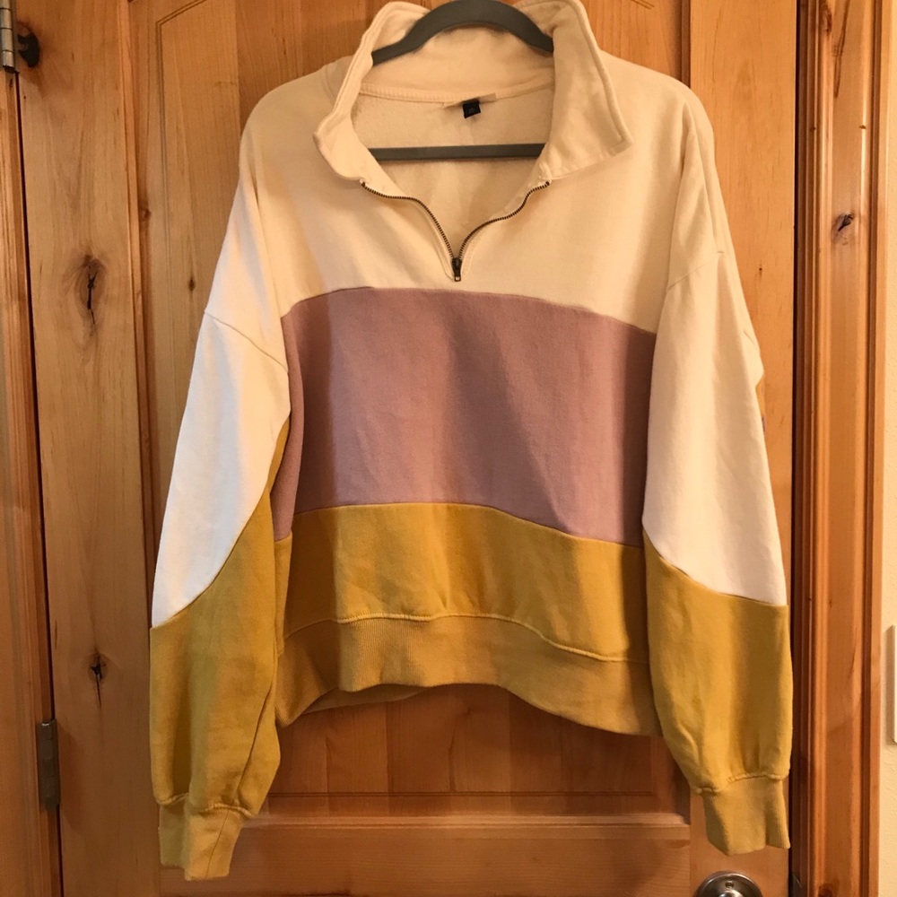 Color Block Cropped Three Quarter Zip